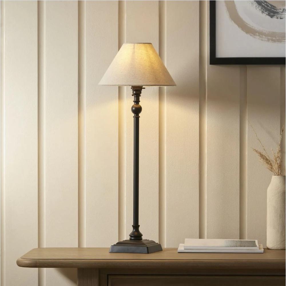 mediterran country amerikai asztali lampa textil ernyos ejjeliszekreny vilagitas haloszoba hangulatfeny klasszikus vintage.jpg